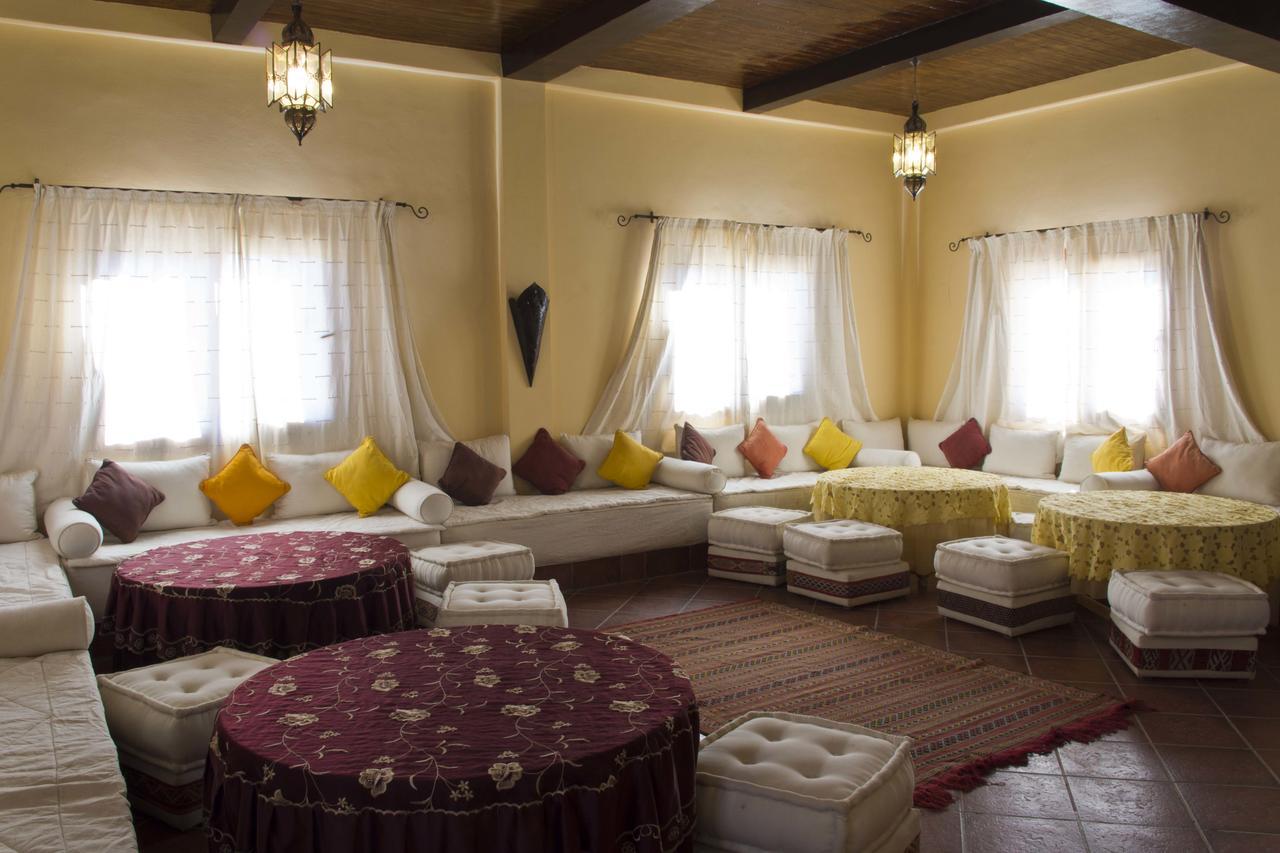 תפראוט Auberge Kasbah Chez Amaliya מראה חיצוני תמונה