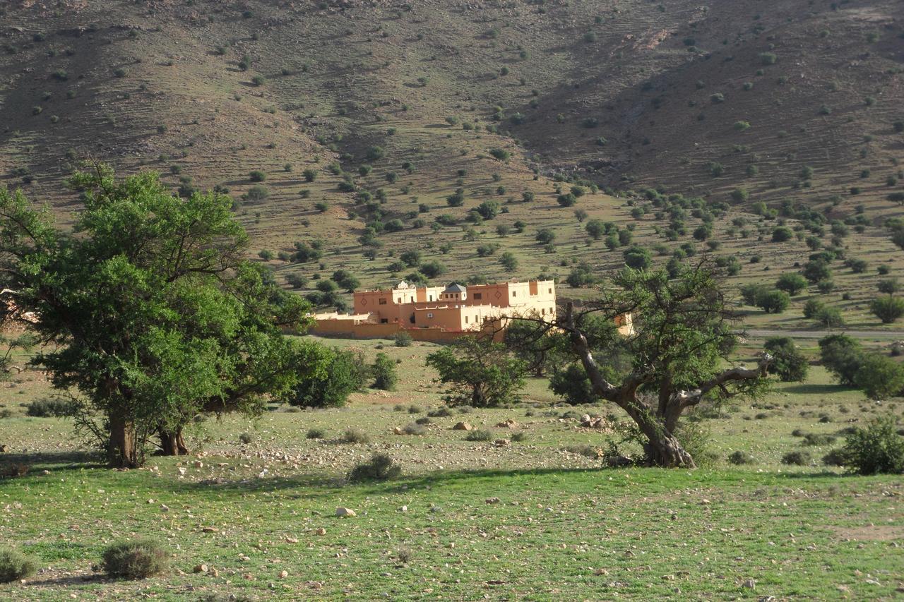 תפראוט Auberge Kasbah Chez Amaliya מראה חיצוני תמונה